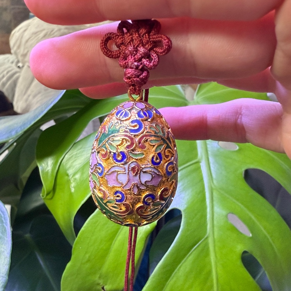 Cloisonné Gold and Green Egg. Can be used for a pendant, charm, or collectible